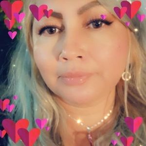 Meet your Posher, Marivel